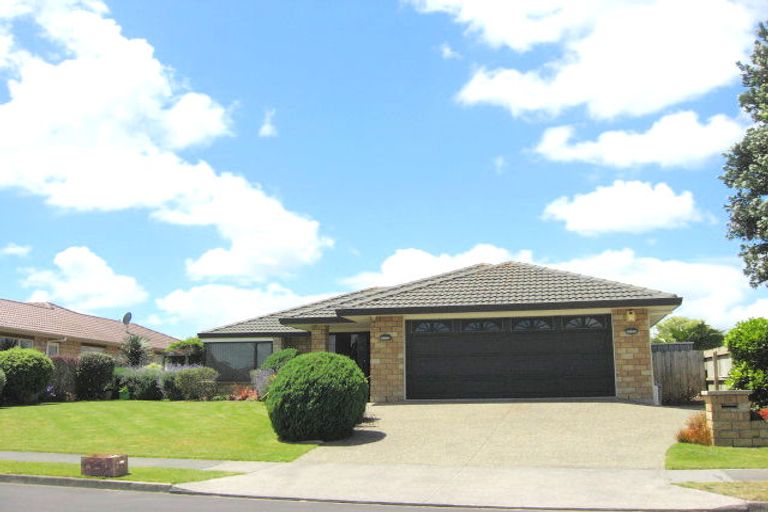 Photo of property in 64 Longford Park Drive, Takanini, 2112