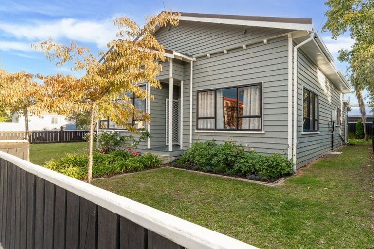 Photo of property in 91 Broadway, Carterton, 5713