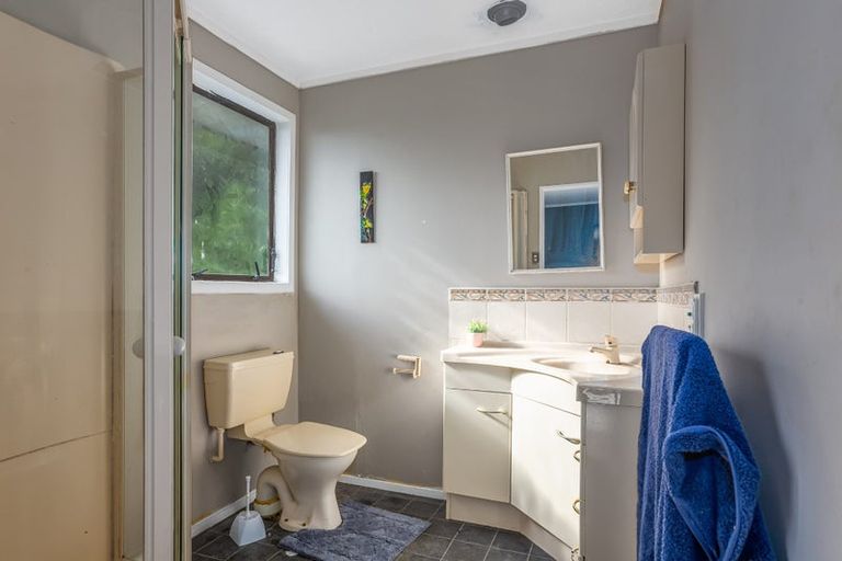 Photo of property in 14 Staysail Place, Whitby, Porirua, 5024