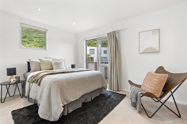 Photo of property in 65 Saddleback Grove, Karori, Wellington, 6012