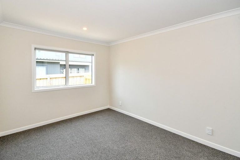 Photo of property in 55b Catkin Crescent, Papatoetoe, Auckland, 2025