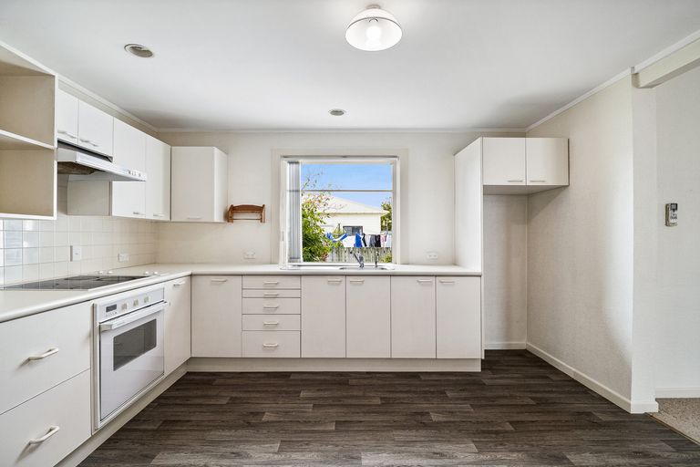 Photo of property in 24 Calder Street, Saint Kilda, Dunedin, 9012