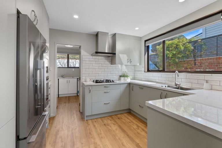 Photo of property in 76 Arthur Street, Dunedin Central, Dunedin, 9016