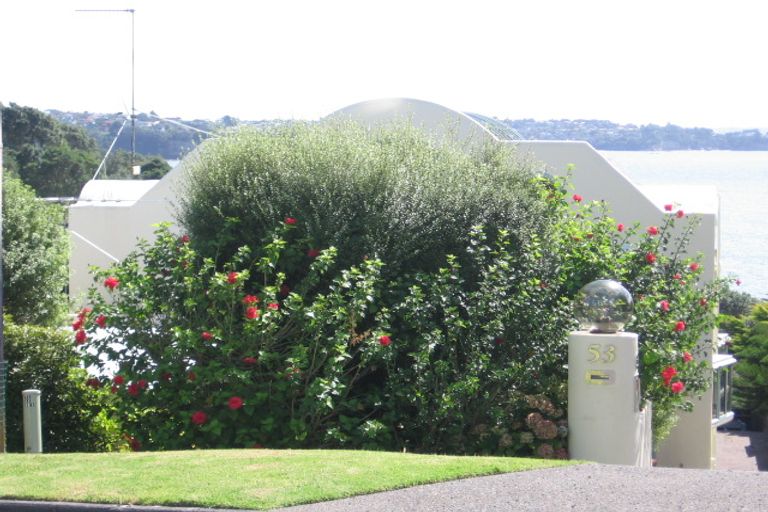 Photo of property in 1/55 Churchill Road, Murrays Bay, Auckland, 0630