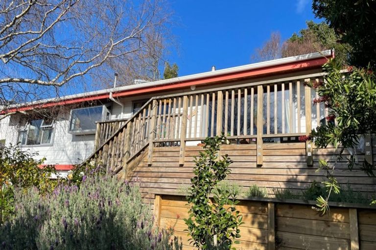 Photo of property in 4 Shackle Lane, Whitby, Porirua, 5024