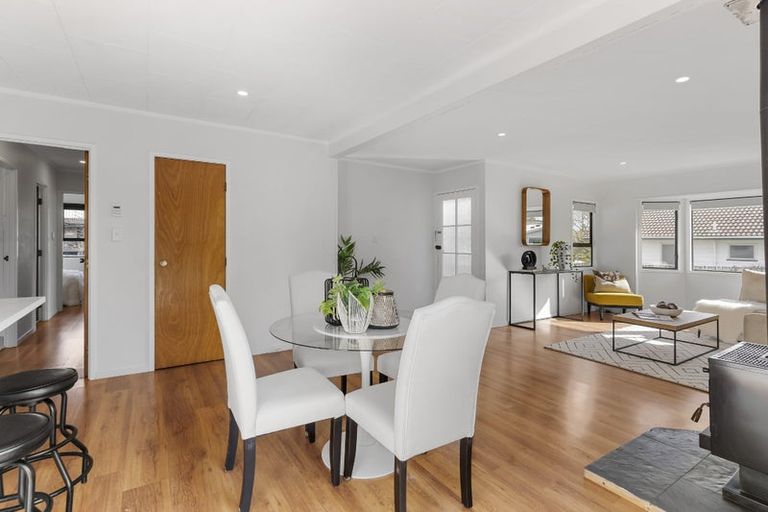 Photo of property in 91 Santiago Crescent, Unsworth Heights, Auckland, 0632