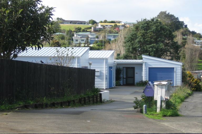 Photo of property in 2/68 Cairnfield Road, Otangarei, Whangarei, 0112