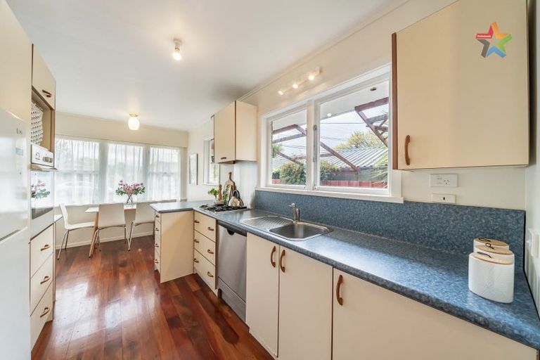 Photo of property in 31a Leighton Avenue, Waiwhetu, Lower Hutt, 5010