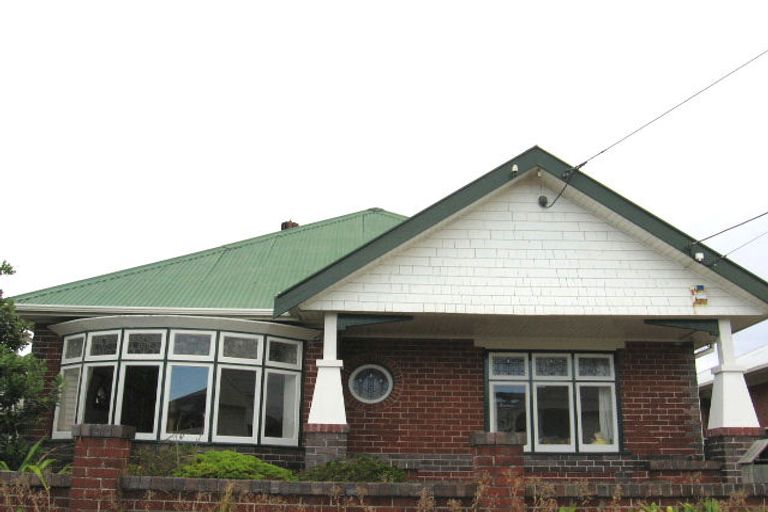Photo of property in 62 Lonsdale Crescent, Rongotai, Wellington, 6022