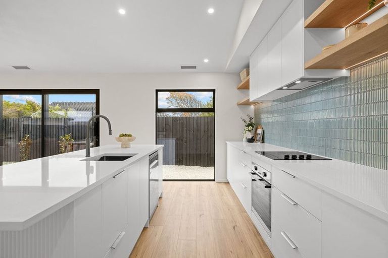 Photo of property in 25 Kakatai Place, North New Brighton, 8083