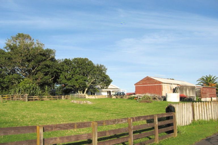 Photo of property in 345 Redoubt Road, Totara Park, Auckland, 2019