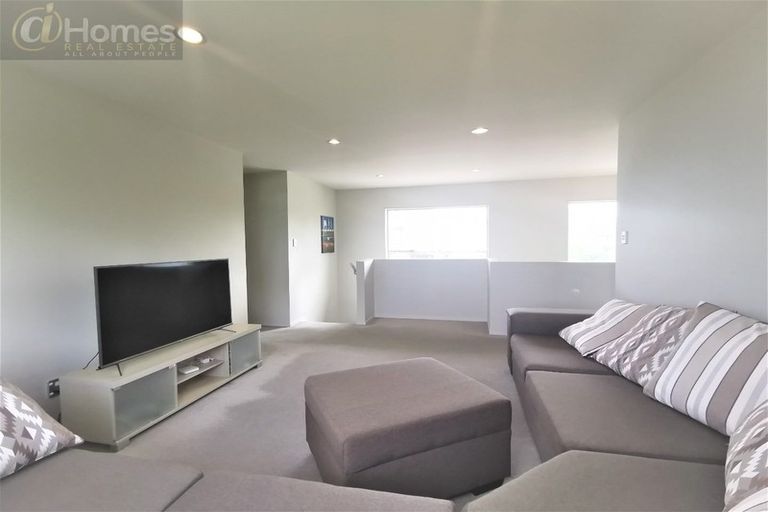 Photo of property in 201a Don Buck Road, Massey, Auckland, 0614