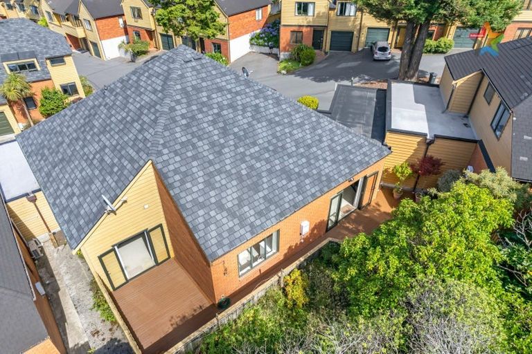 Photo of property in 50 Futuna Close, Karori, Wellington, 6012
