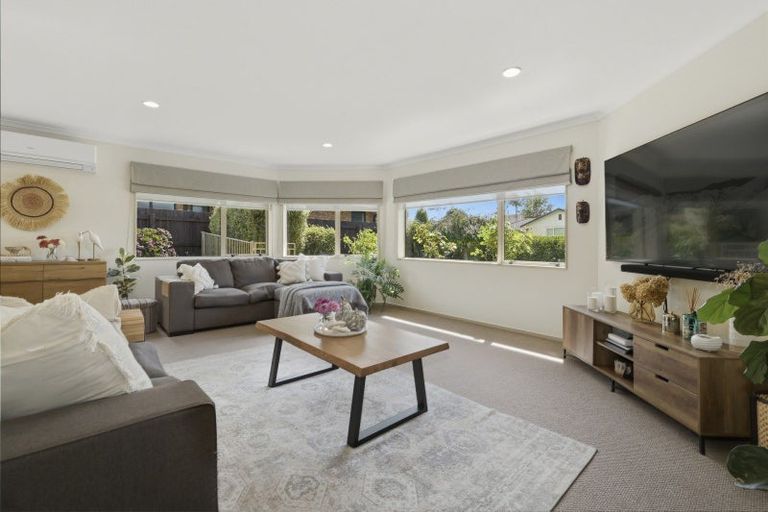 Photo of property in 10 Emmerdale Place, Ohauiti, Tauranga, 3112