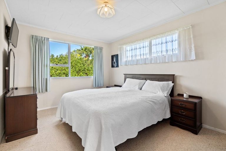 Photo of property in 9b Third Avenue, Avenues, Whangarei, 0110