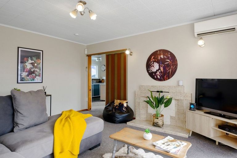 Photo of property in 10 Bellina Place, Broomfield, Christchurch, 8042