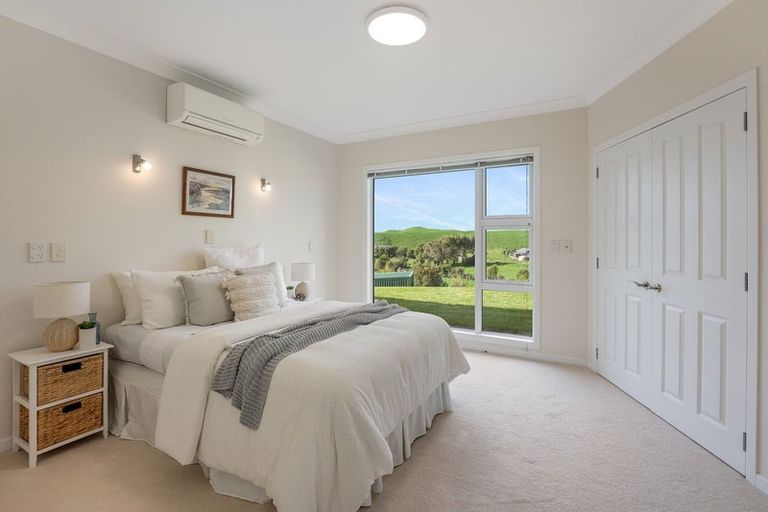 Photo of property in 51 Paul Faith Lane, Te Horo, Otaki, 5581