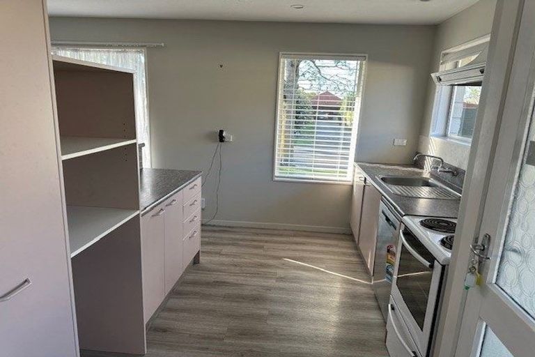 Photo of property in 82 Lowry Avenue, Redwood, Christchurch, 8051