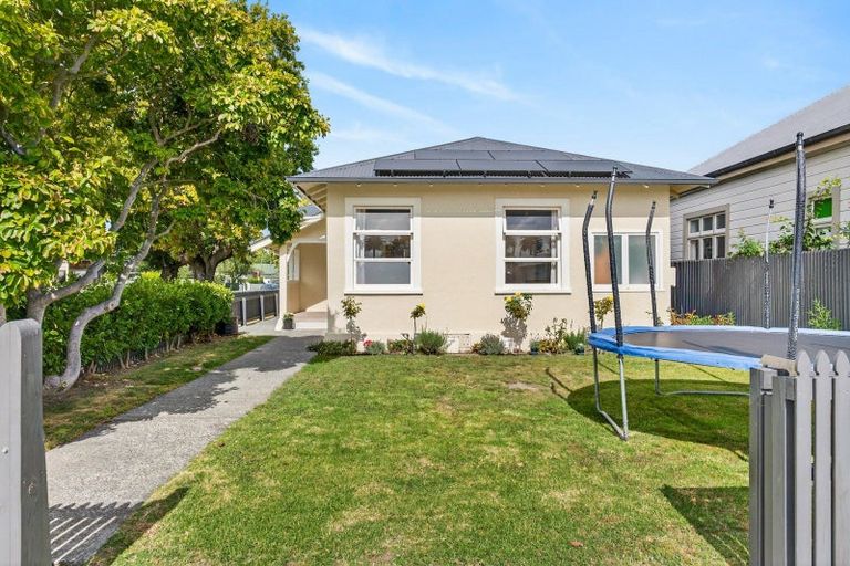 Photo of property in 76 Vigor Brown Street, Napier South, Napier, 4110