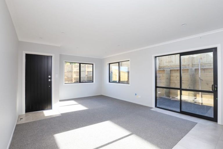 Photo of property in 19u2 Onukutara Place, Huntington, Hamilton, 3281