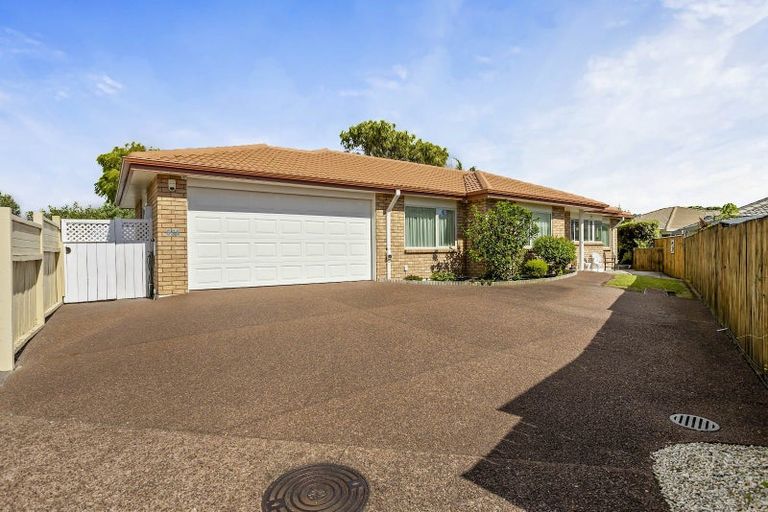 Photo of property in 69a Lakeside Drive, Orewa, 0931