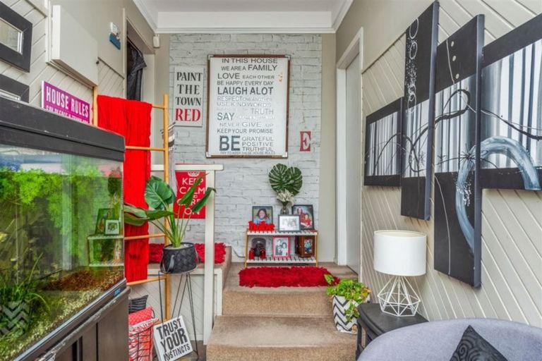 Photo of property in 22 Sundown Crescent, Melville, Hamilton, 3206