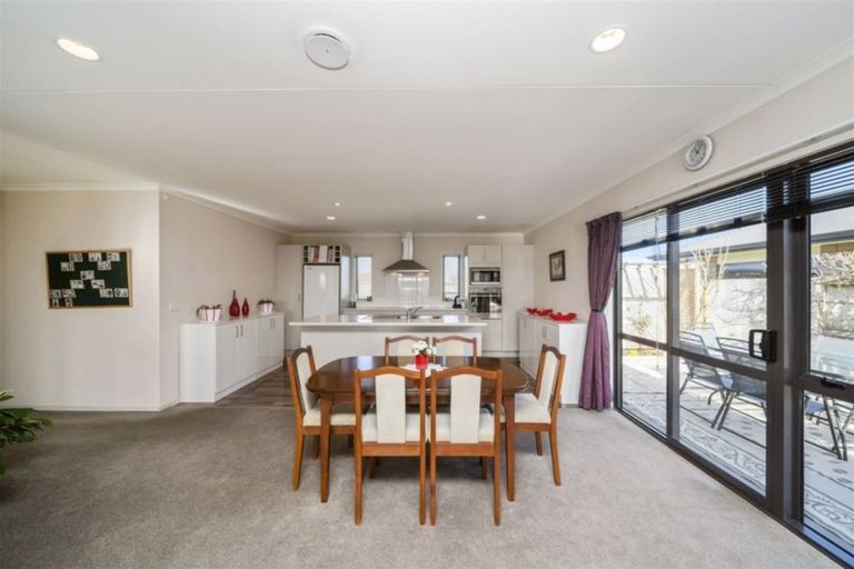 Photo of property in 11 Reremoana Close, Hawera, 4610