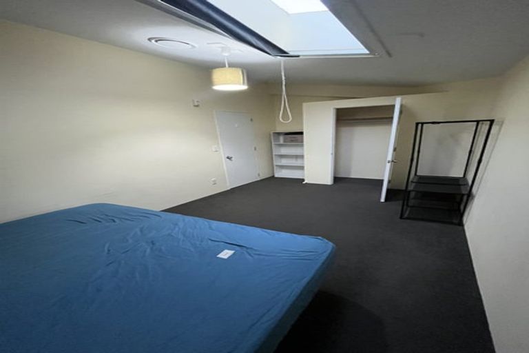 Photo of property in 5u8 Hopper Street, Mount Cook, Wellington, 6011