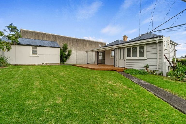 Photo of property in 14 Ralph Street, Huntly, 3700
