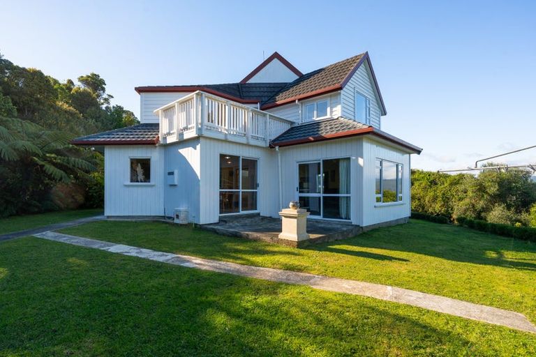 Photo of property in 22a Westpoint Avenue, Harbour View, Lower Hutt, 5010
