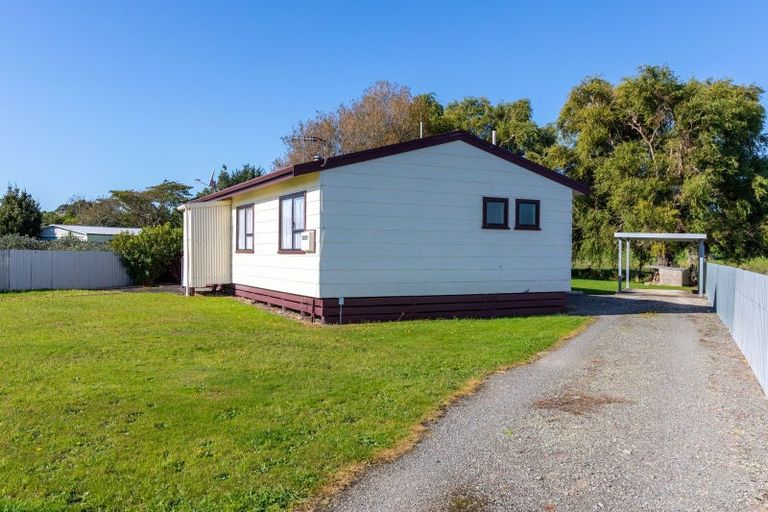 Photo of property in 16 Burgoyne Street, Woodville, 4920
