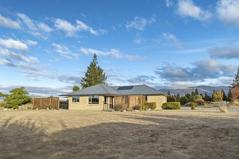 Photo of property in 87 Ostler Road, Twizel, 7901