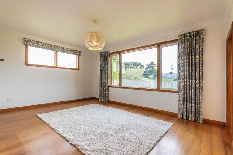 Photo of property in 296 Old Road West, Turitea, Palmerston North, 4472