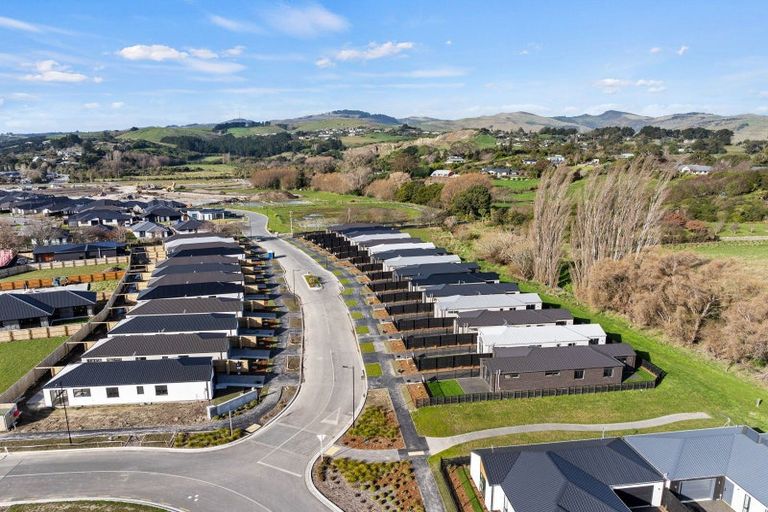 Photo of property in 4 Comer Street, Halswell, Christchurch, 8025