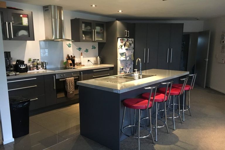 Photo of property in 87 Acacia Avenue, Rangiora, 7400