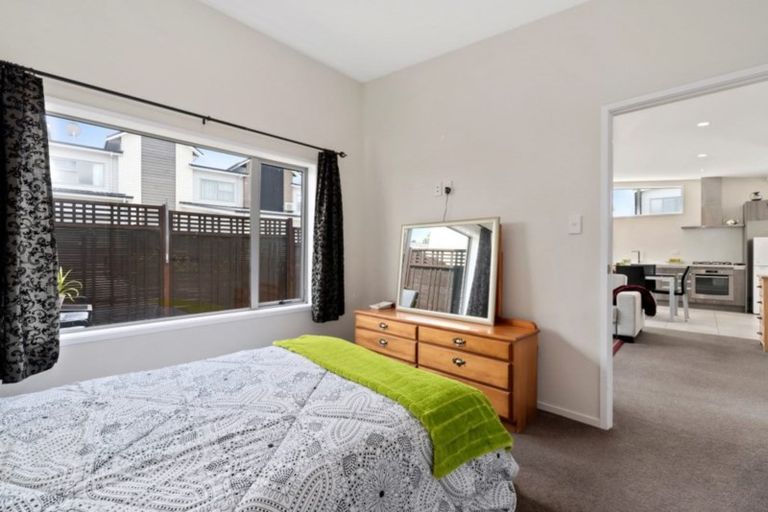 Photo of property in 10 Squadron Drive, Hobsonville, Auckland, 0616