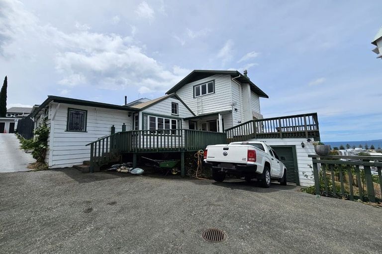 Photo of property in 42 Cameron Road, Bluff Hill, Napier, 4110