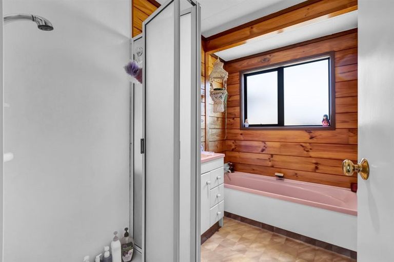 Photo of property in 4 Surrey Street, Hawera, 4610