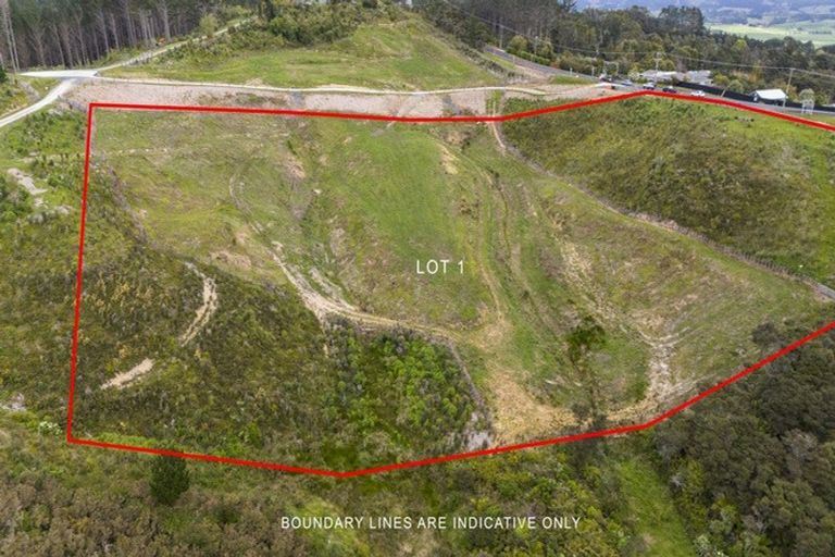 Photo of property in 197 Wishart Road, Helensville, 0875