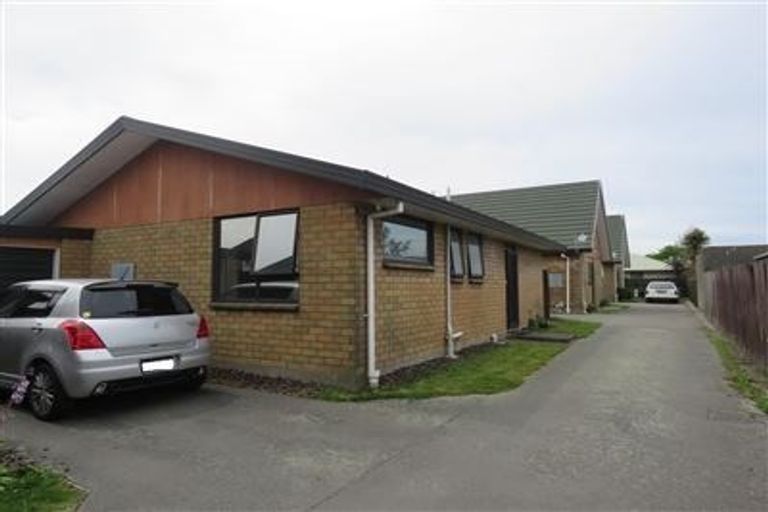 Photo of property in 2/23 Tower Street, Hornby, Christchurch, 8042