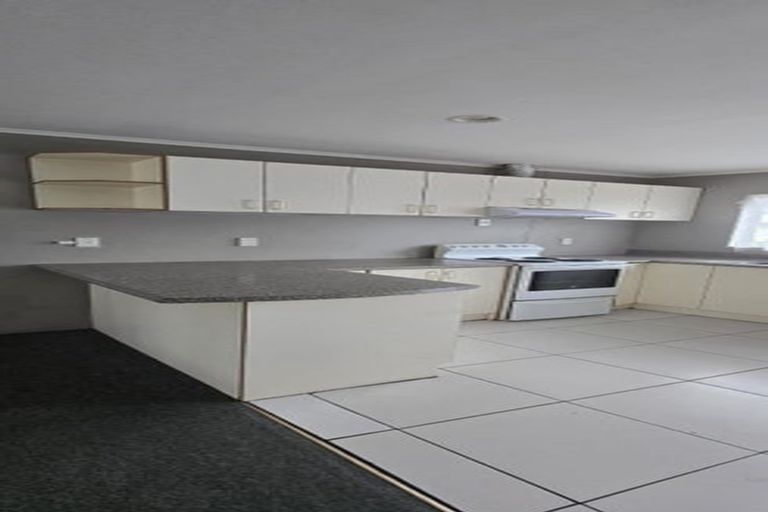 Photo of property in 18 Greenmeadows Avenue, Manurewa East, Auckland, 2102
