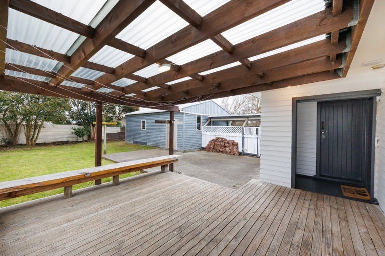 Photo of property in 35 Wilson Crescent, Highbury, Palmerston North, 4412