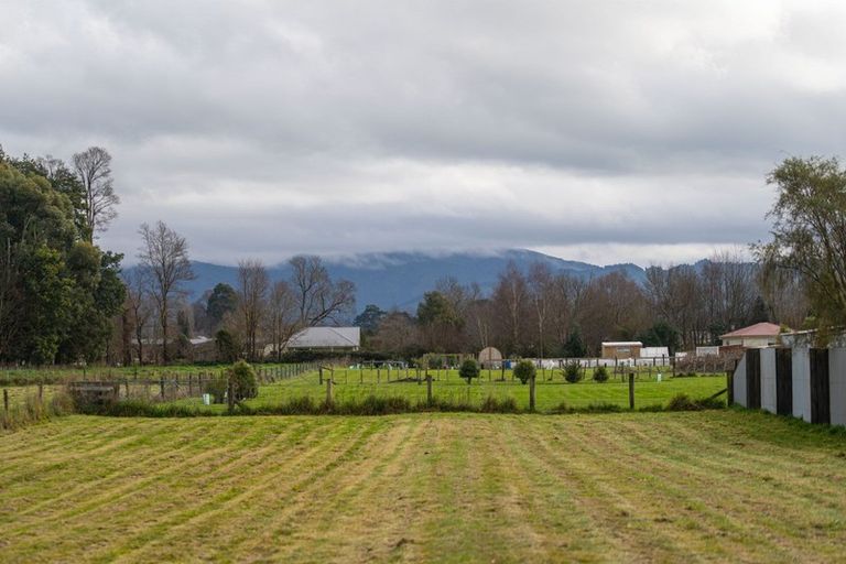 Photo of property in 10 West Street, Greytown, 5712