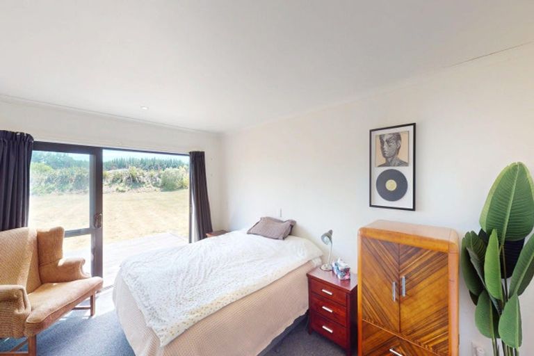 Photo of property in 10 Mowhia Grove, Waitarere, Levin, 5510