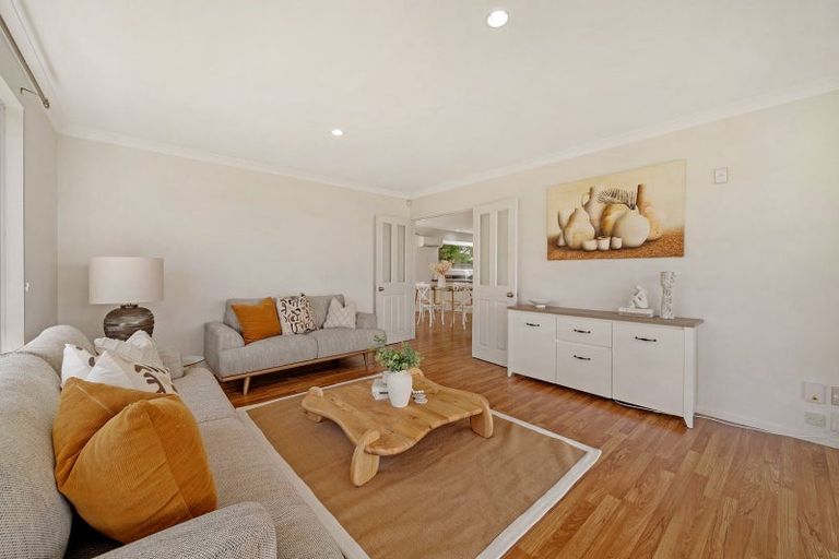 Photo of property in 6 Creedon Glen, Casebrook, Christchurch, 8051