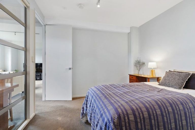 Photo of property in Vespa Apartments, 102/20 Hanson Street, Mount Cook, Wellington, 6021