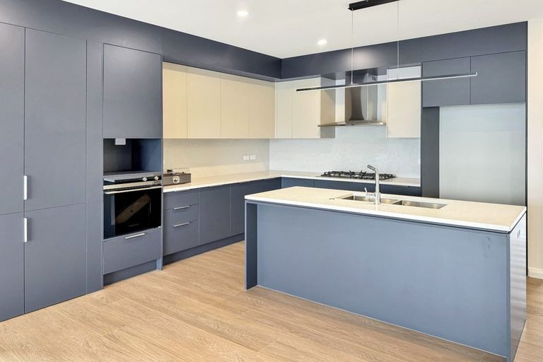 Photo of property in 12 Yellow Pear Lane, Karaka, 2578