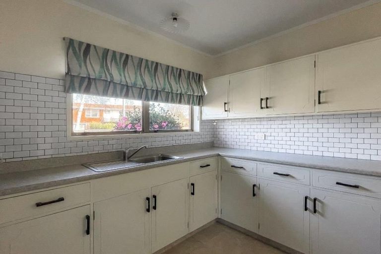 Photo of property in 14 Moana Place, Morrinsville, 3300