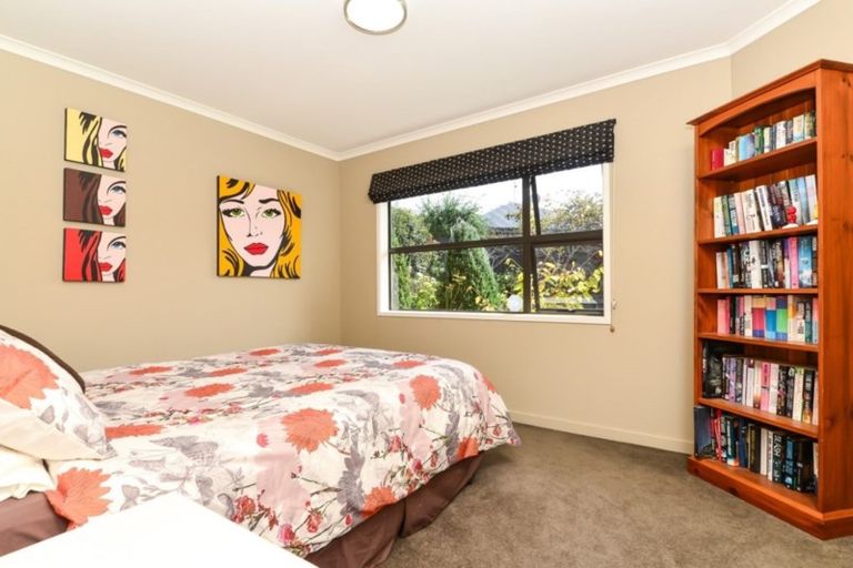 Photo of property in 17 Heathfield Avenue, Huntington, Hamilton, 3210