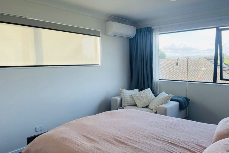 Photo of property in 118c Kervil Avenue, Te Atatu Peninsula, Auckland, 0610